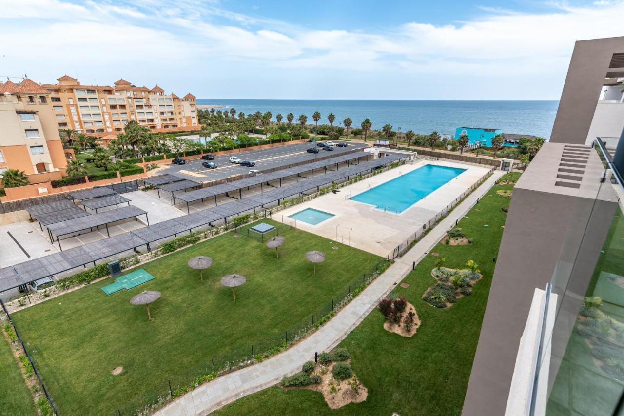Los Flamencos Luxury By H Isla Canela Exterior photo