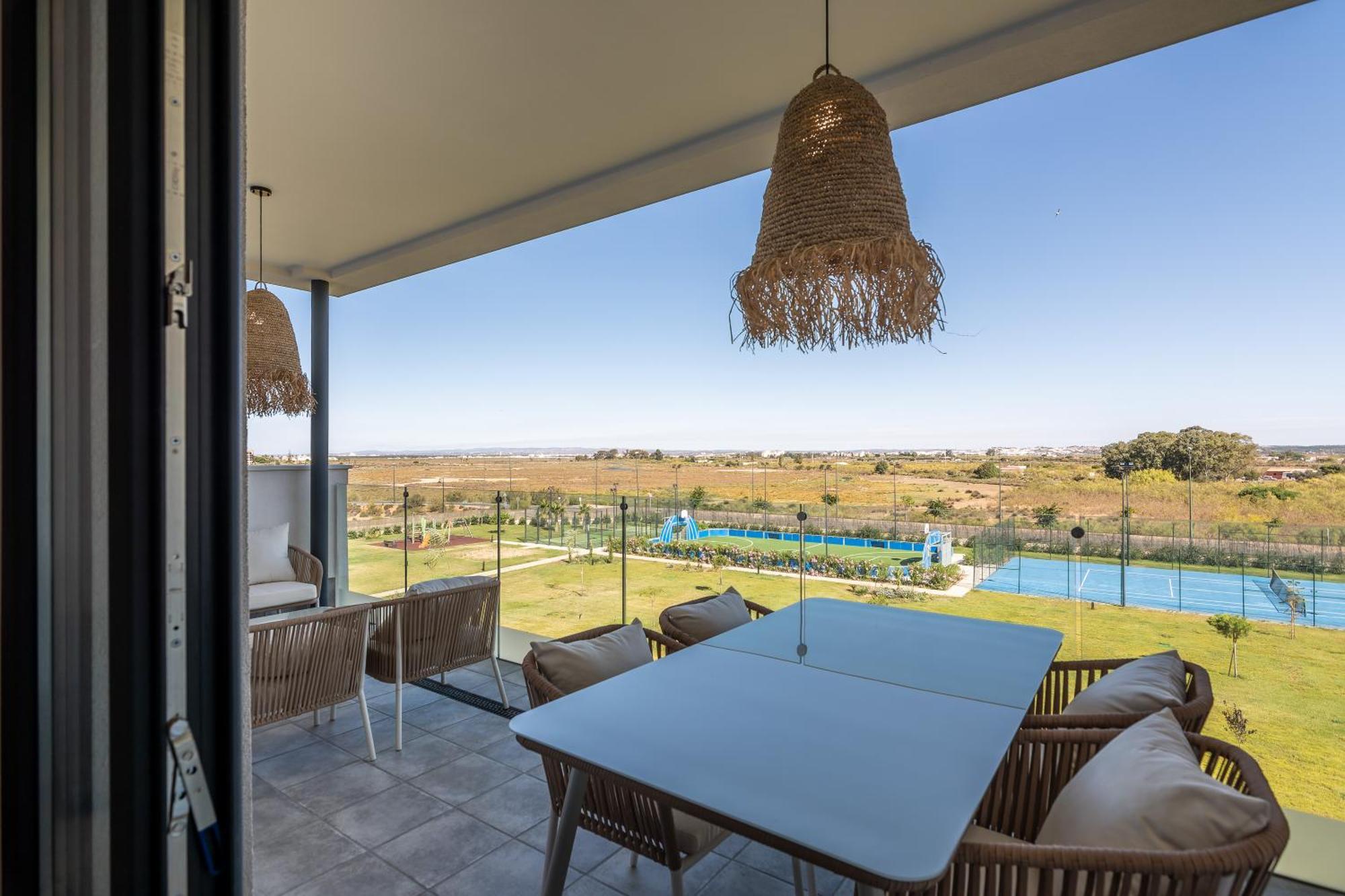 Los Flamencos Luxury By H Isla Canela Room photo